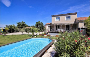 Gorgeous Home In Aubignan
